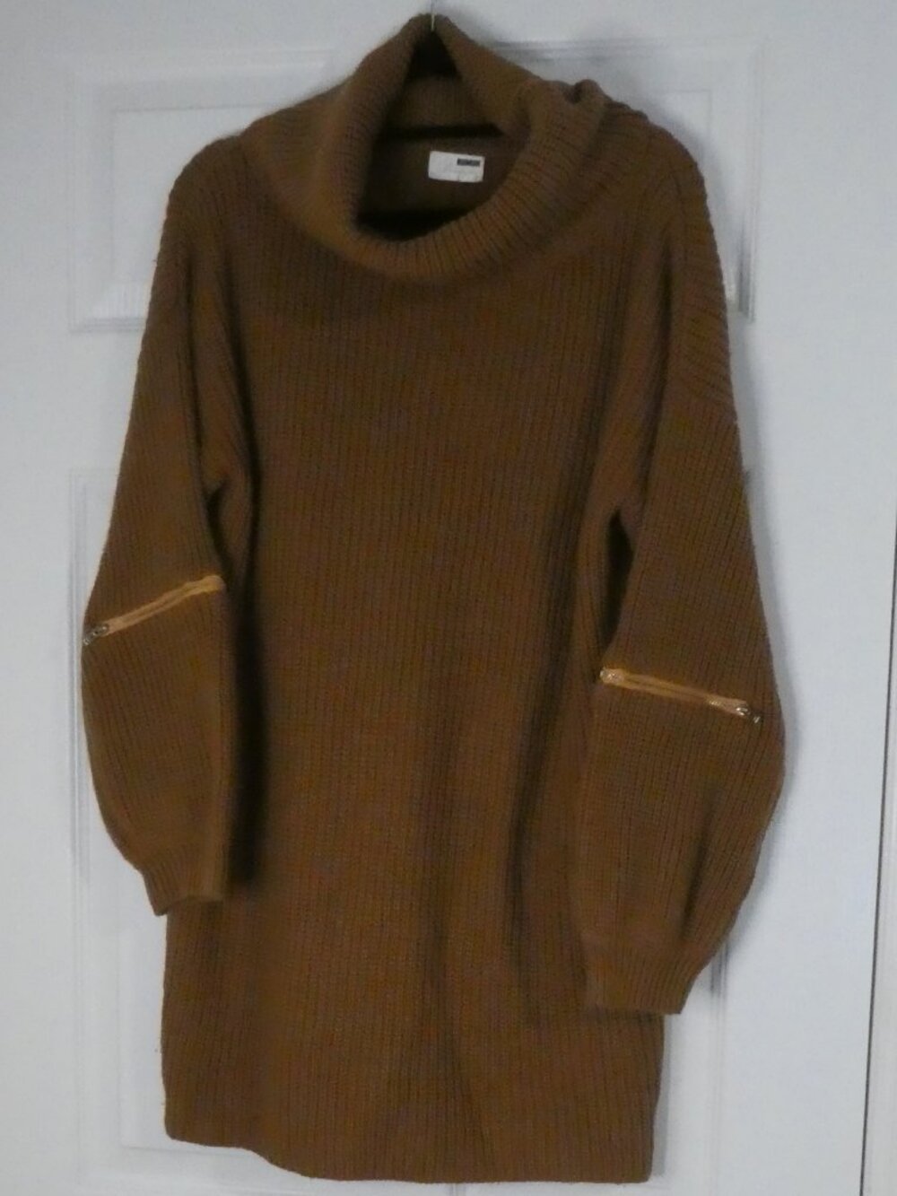 RUMOR BOUTIQUE Camel Brown Ribbed Turtleneck Sweater Dress - Size Small